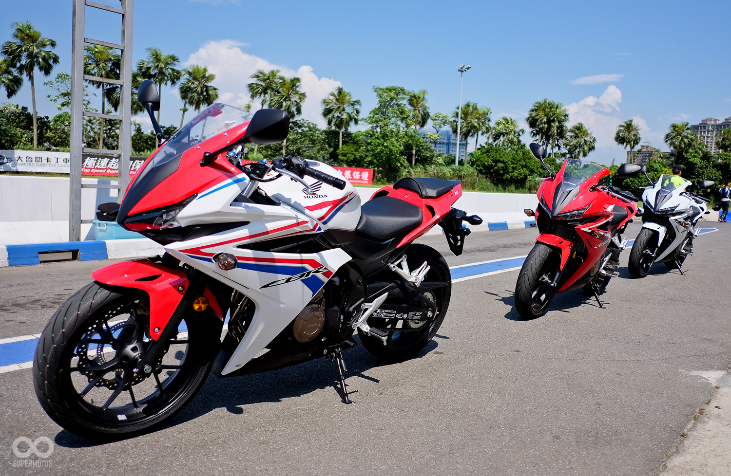 CBR500R仿賽車的外表，光視覺感受就令人熱血沸騰