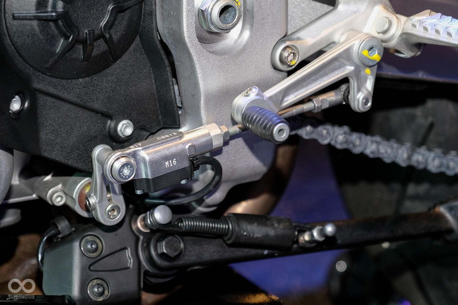 除了電控升級,快排也由進檔快排升級為進退檔快排