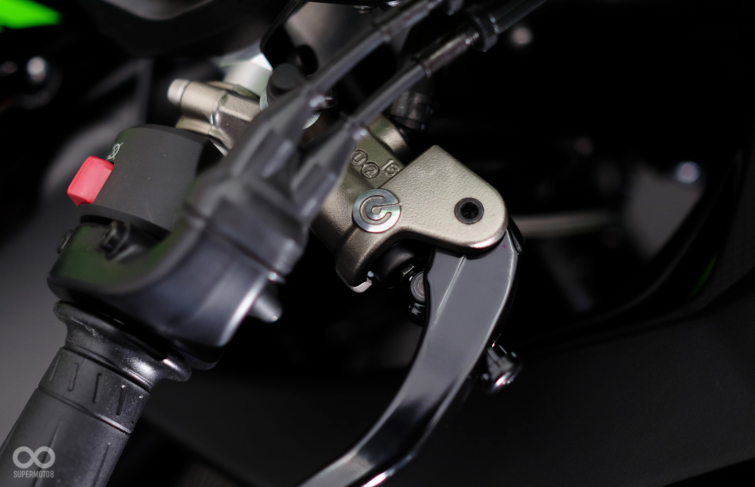 BREMBO全新設計的煞車總磅