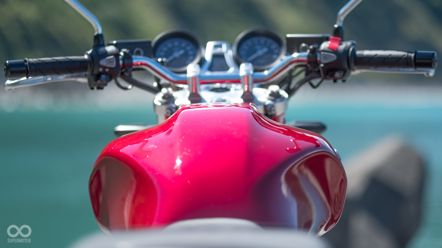 總體來看雖算不上巨變,但每一絲的改變都抓得非常精準,同時也抓住了CB1100的精髓,開拓出與前人不同的新面向