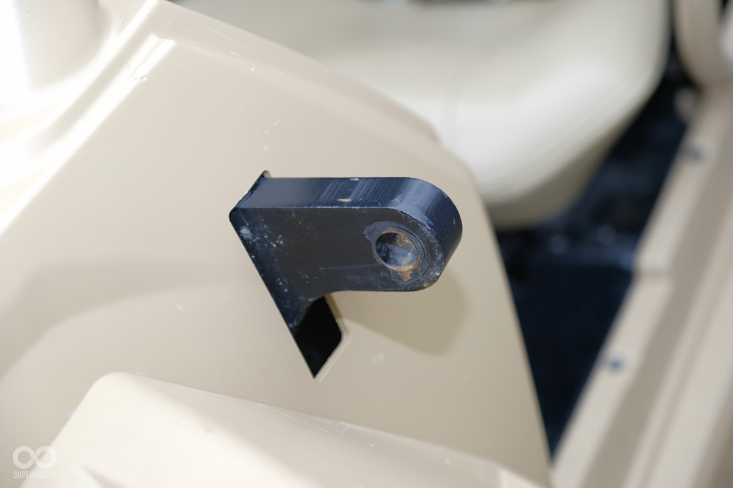 空投與運輸時所使用的固定錨點