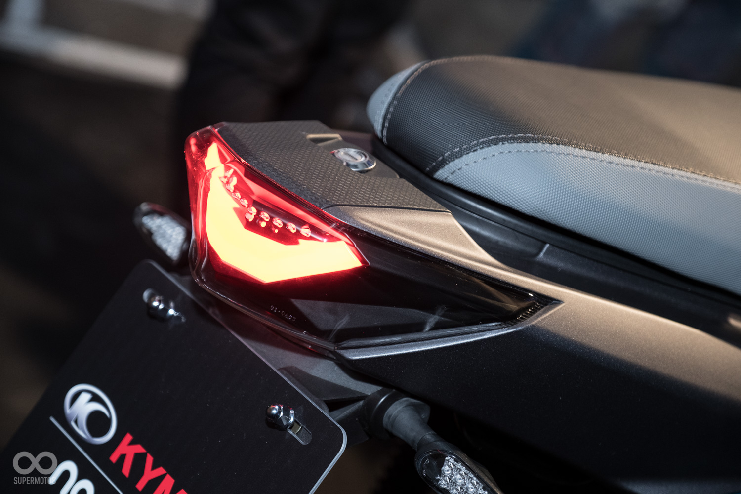 全車燈具皆為LED設計