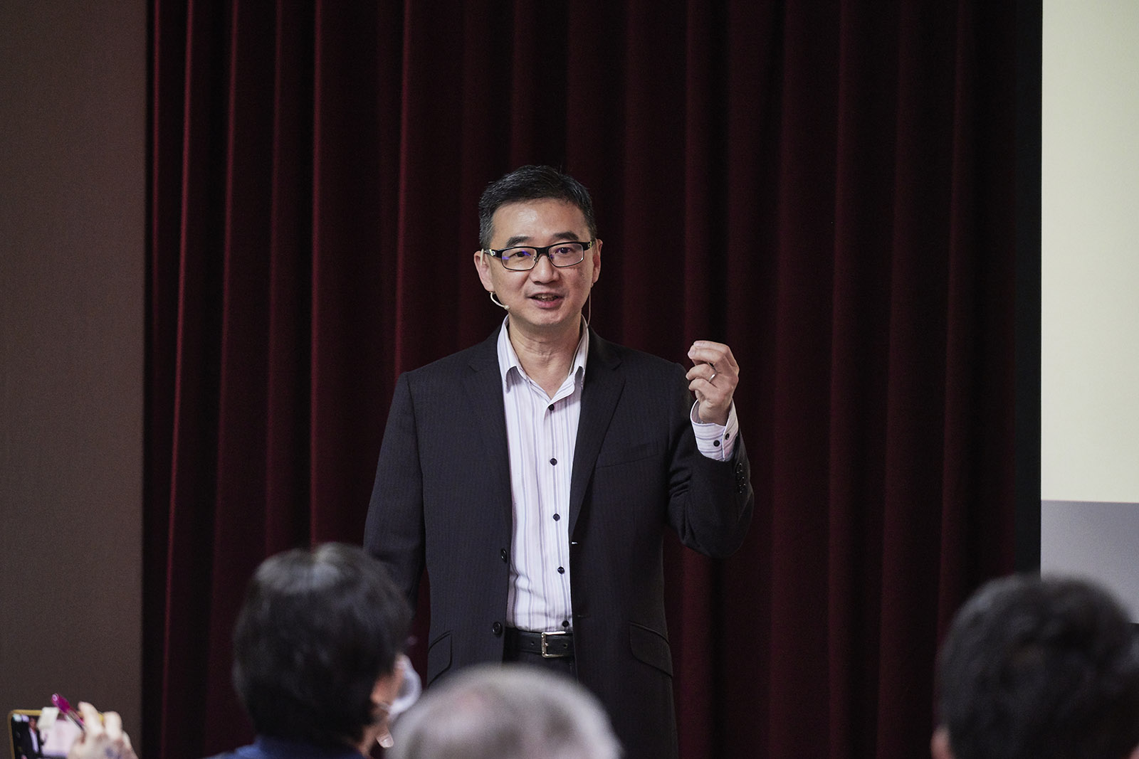 Noodoe創辦人兼總裁王景弘先生，過往有豐富的網路、行銷經驗