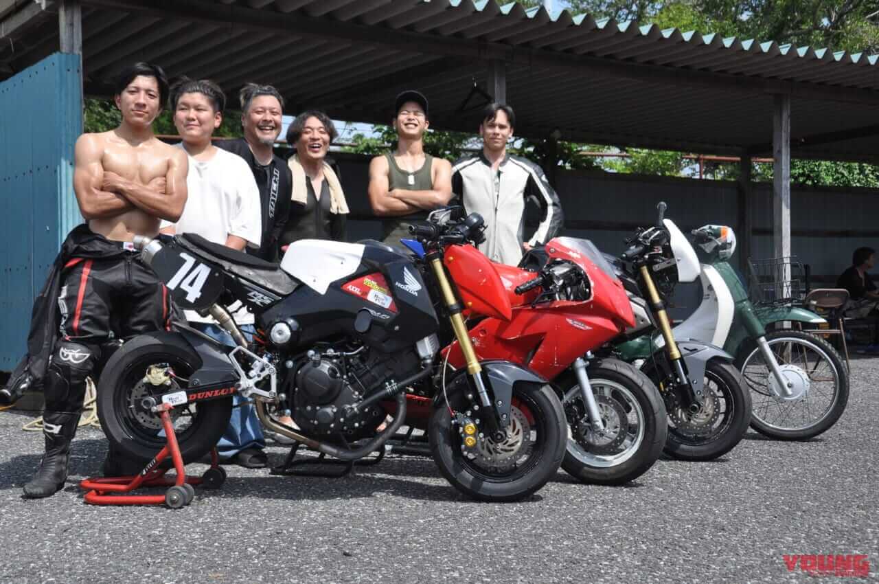 日本小車玩家將CBR250R MC41的水冷單缸引擎塞入MSX125的車身之中！