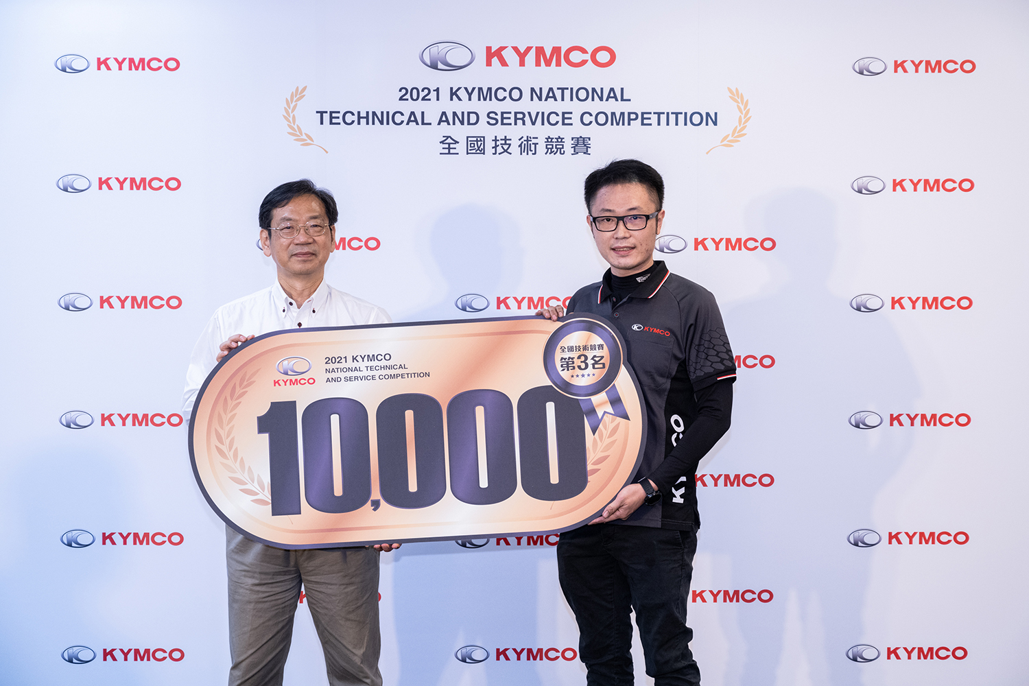 第三名  輝迎車業      游奕銘