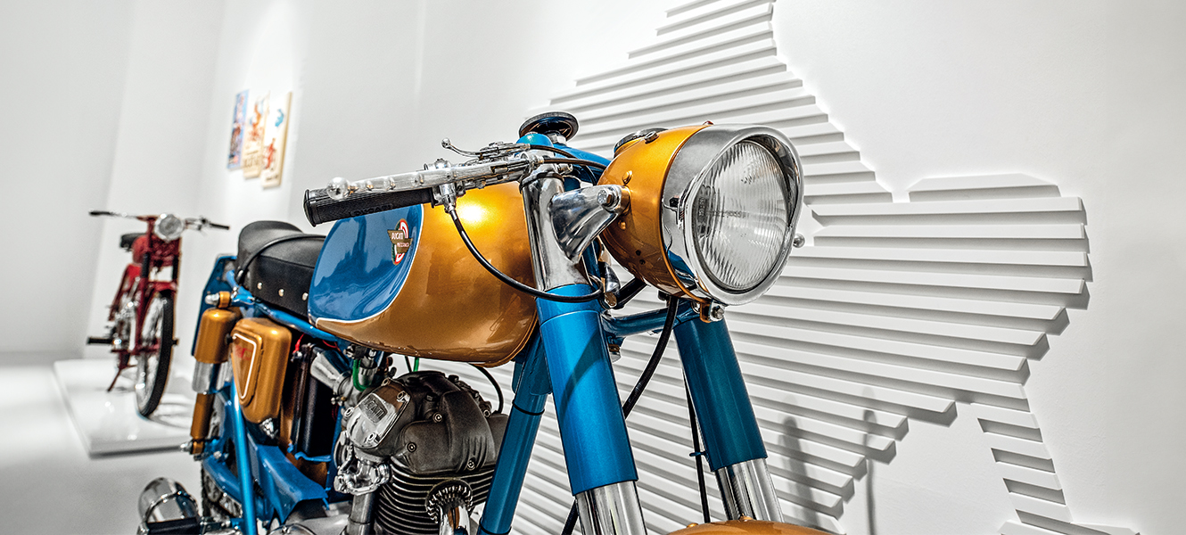 125 Sport當時已經擁有10匹馬力,112km/h的極速表現