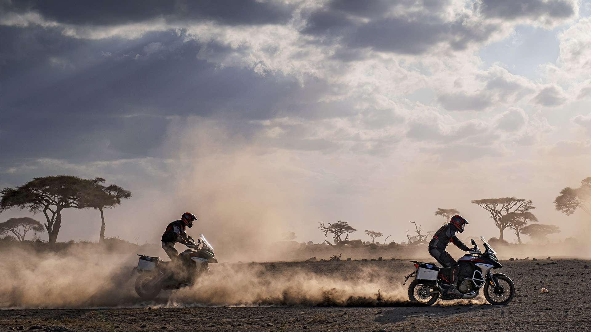 Multistrada V4 Rally延續多項豐富電控配備