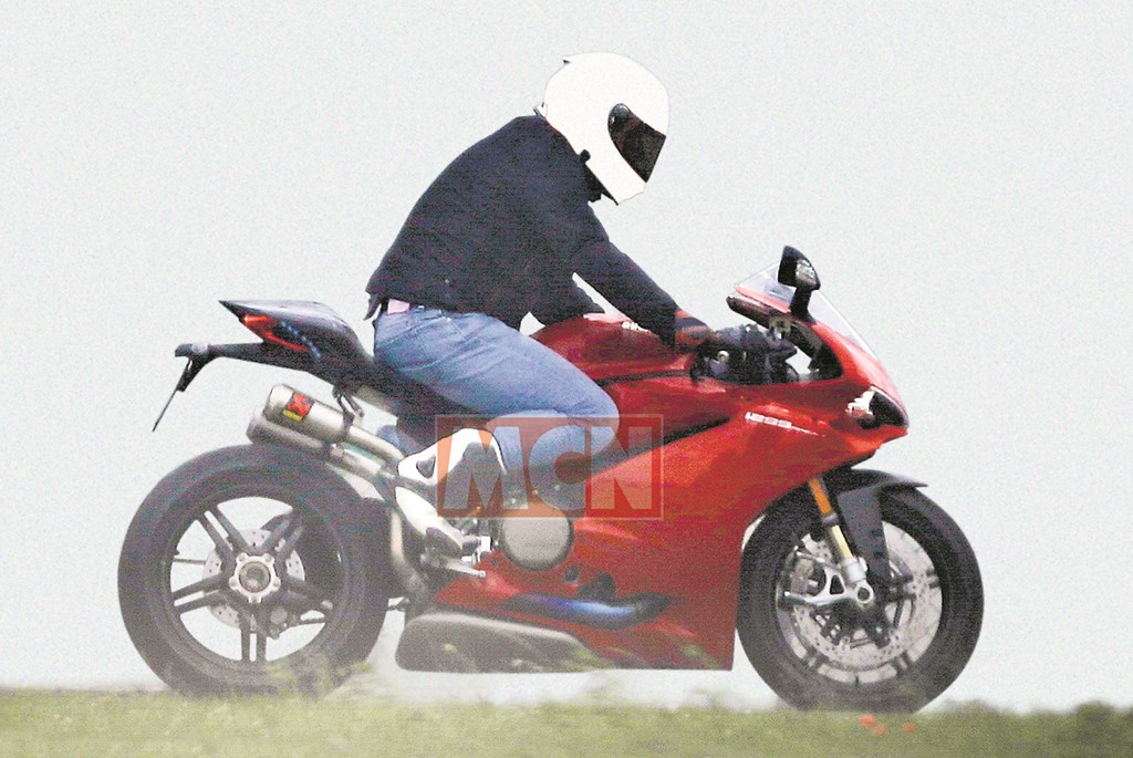 6月時被拍攝到的這輛1299應該也是Project1408的測試車，但當時尚無人知曉