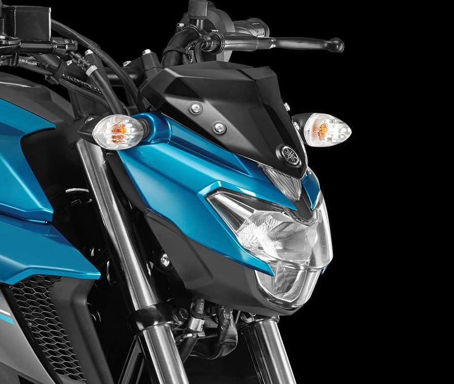 搭載高規格的LED頭燈