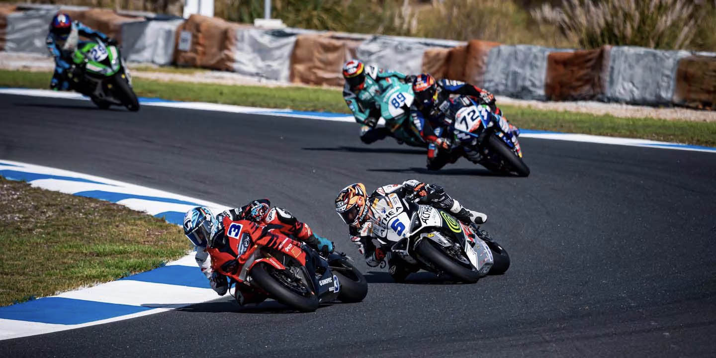 鋁合金車架、減重12公斤、動力提升23匹！QJMotor SRK 800 RR 改款認證資料曝光 | SUPERMOTO8