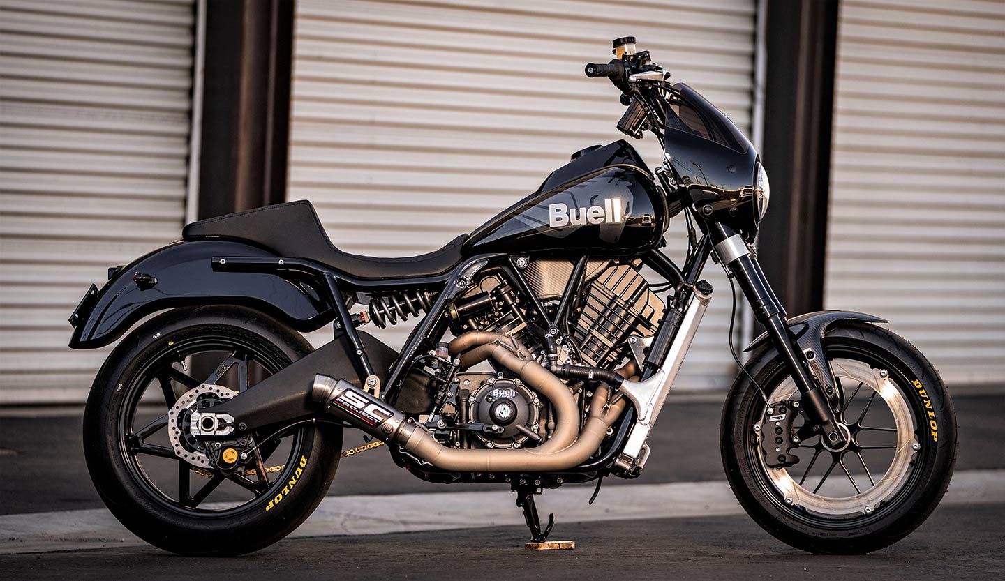 Buell Super Cruiser側面看起來就像是美式肌肉車一樣