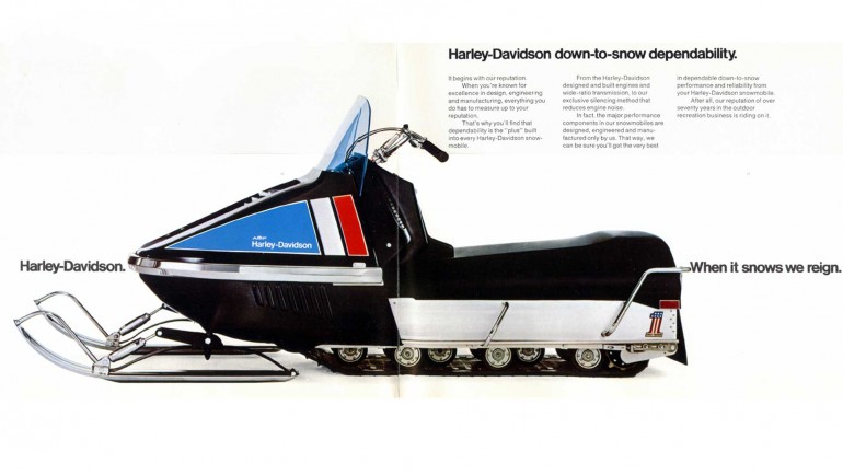 除了兩顆輪子的摩托車之外,誰能料想到Harley-Davidson也生產過雪地摩托車呢?雖然別不是跨界非常遠的合作項目,不過也是非常令人驚訝的嘗試啊!