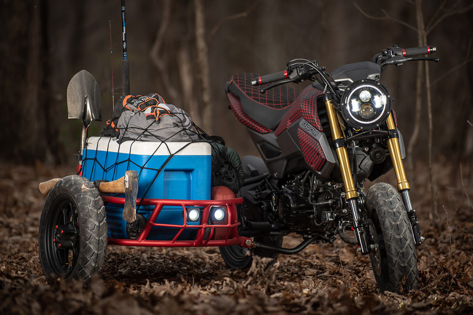 上圖為美國的Industrial Moto為HONDA MSX 125所開發的Grom Utility Sidecar套件