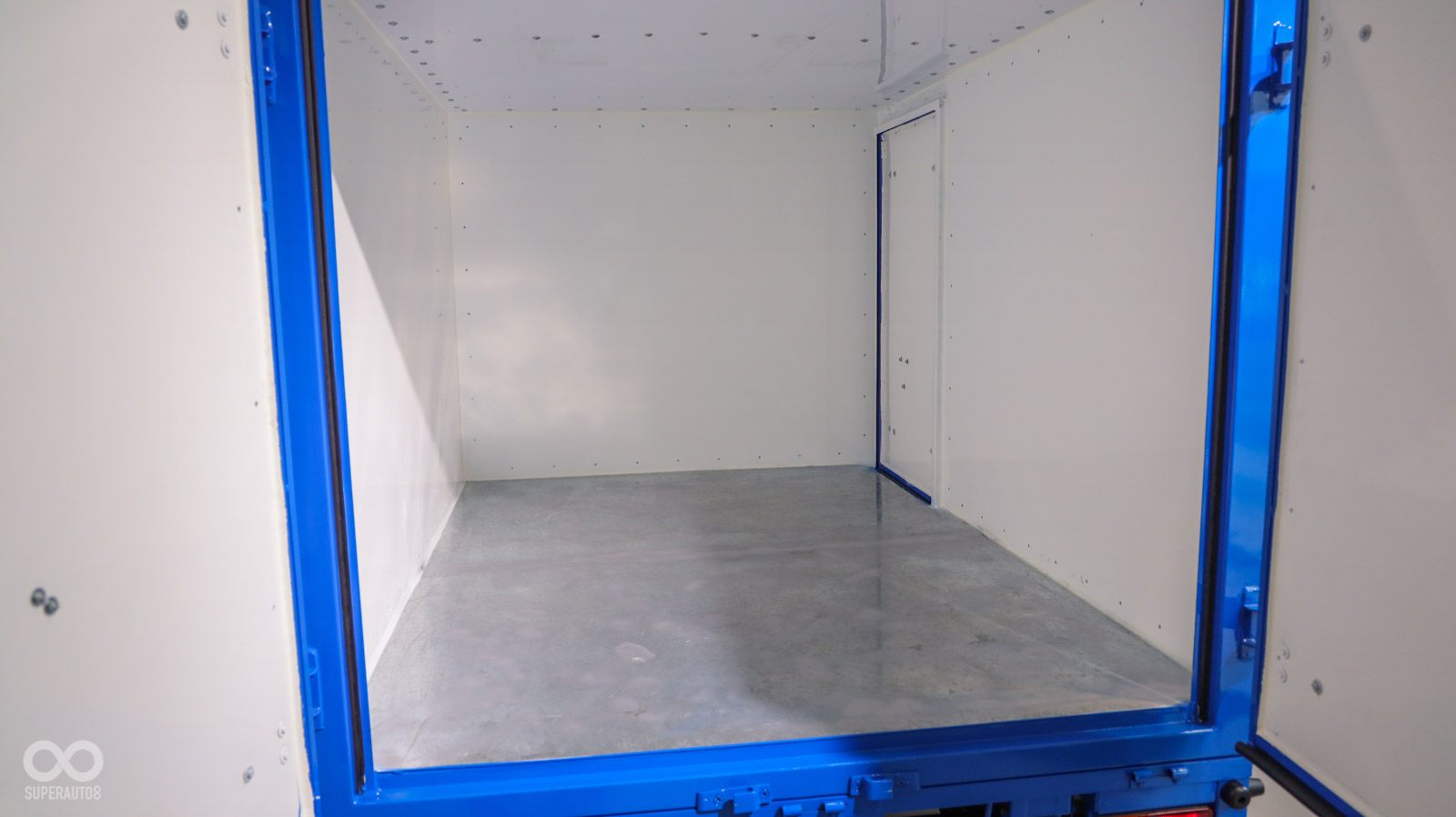 和泰原廠成立和泰車體，提供車主一站式服務，並且擁有相對保固