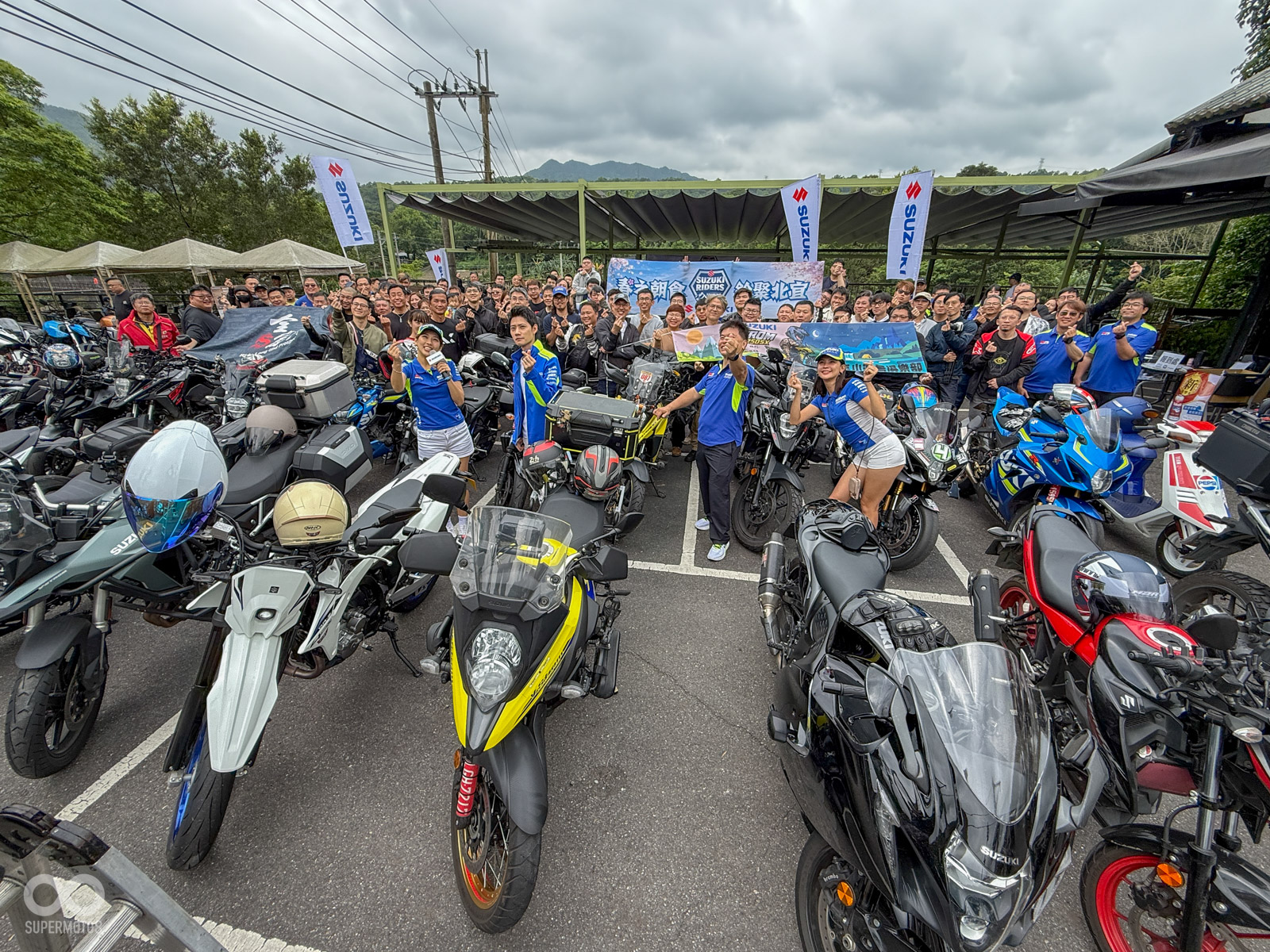 現場不分大小車，氣氛相當熱絡
