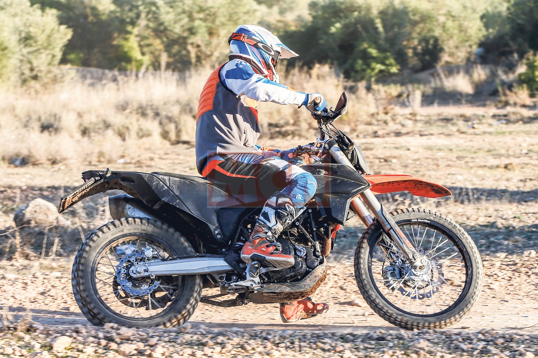 早在今年一月,就已經拍攝到了690 Enduro R的測試間諜照