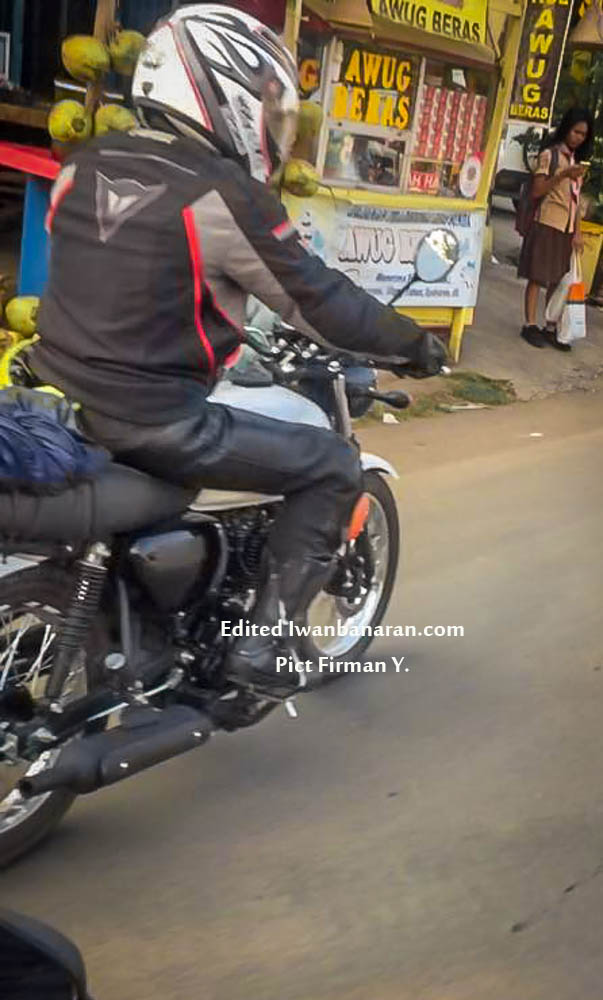 右前單碟後股煞也與舊車相同，新車離上市可能不遠