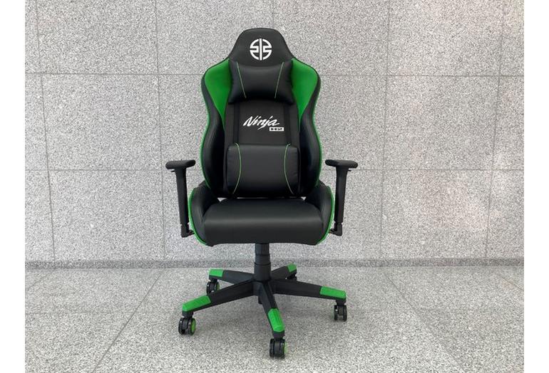 椅子本身採用高密度海綿、CLASS 4升降阻尼、150KG負重、75mm高度調整和160度傾斜功能