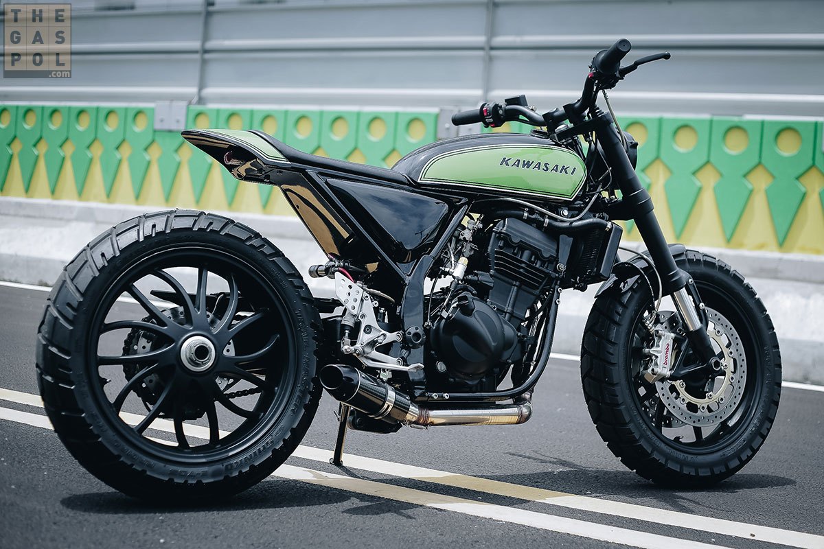 仔細一看，這台車的比例和細節度都處理得相當不錯，雖然這項計畫沒有甚麼特殊原因，但的確花了不少心力