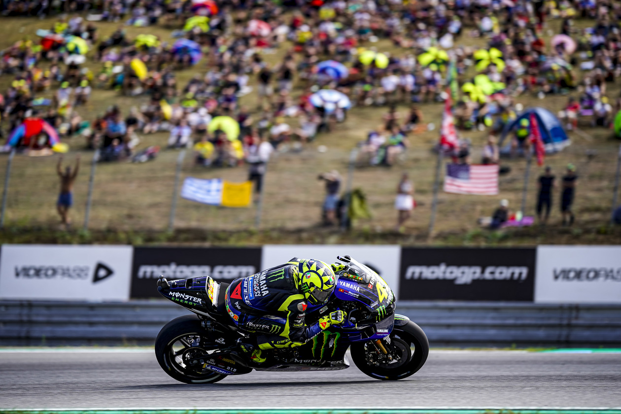 如果YAMAHA一場比賽只有一台好車,這一次應該是輪到Rossi騎到了