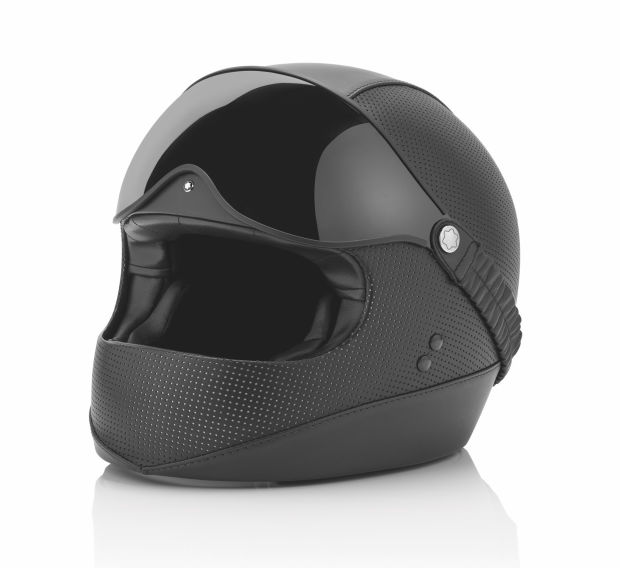 特殊的復古防風眼鏡設計，鏡片兩側以金屬星形扣與鬆緊帶結合