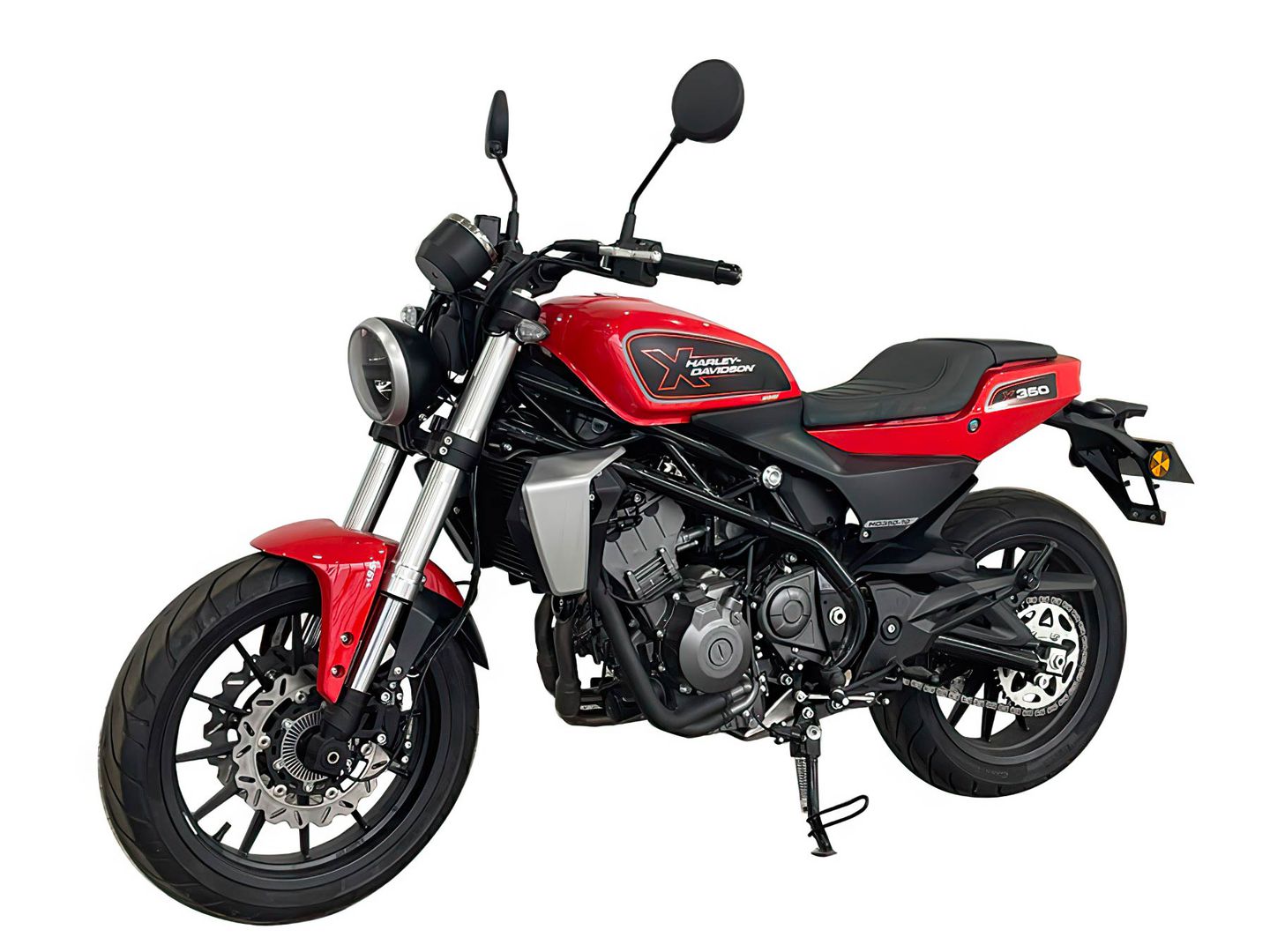 HD350車身線條更方正,讓人聯想到Pan America 1250,硬體架構則與BENELLI 302S相同
