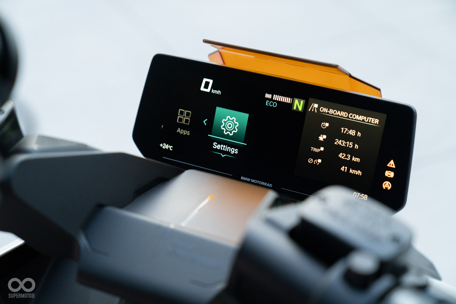 10.25吋TFT儀表，比現在許多“汽車”的數位儀表還要大