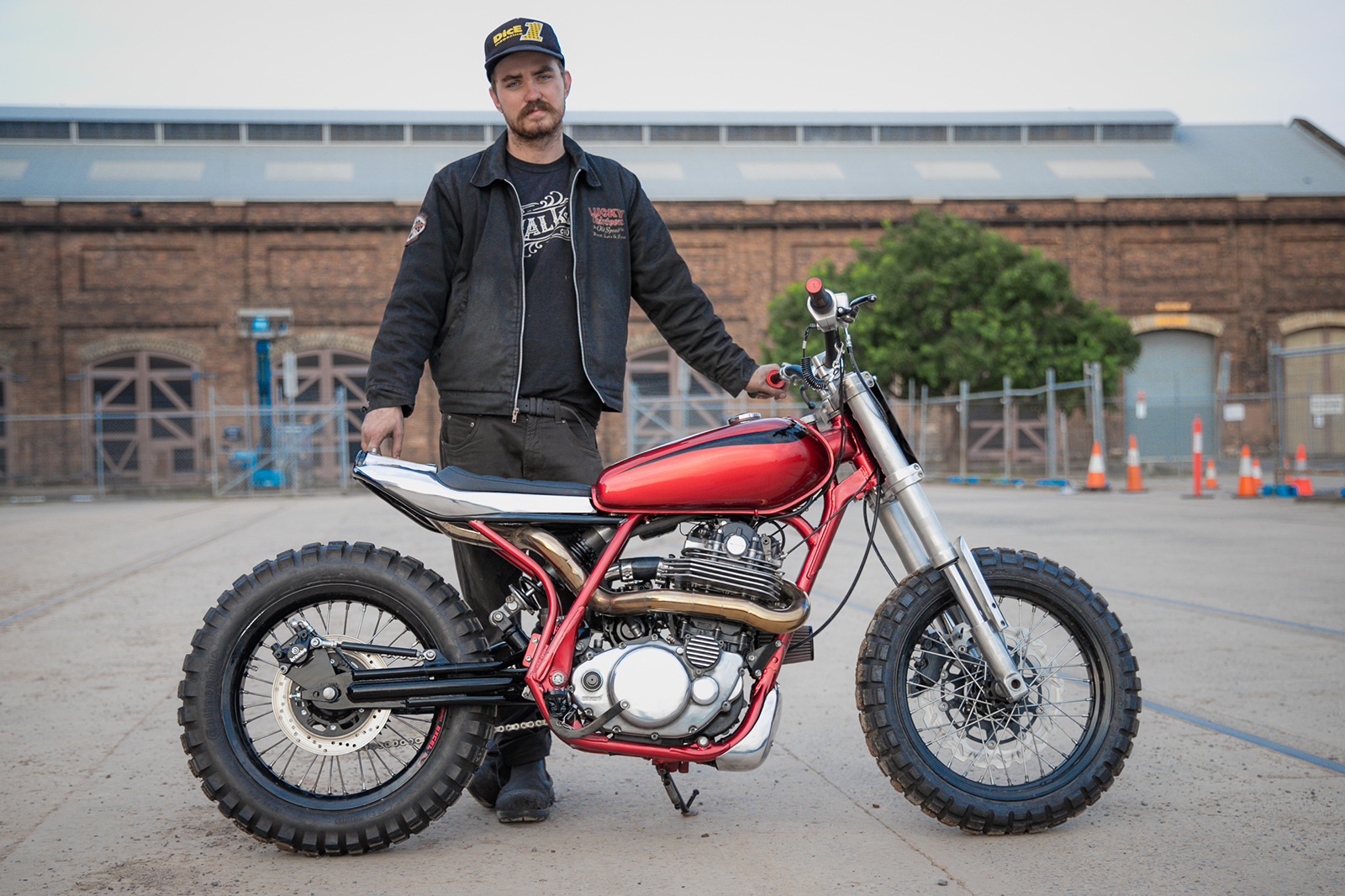 年紀輕輕才22歲的Keeley Pritchard，順利的以這台SUPERCHARGED SR400拿下老車改裝大賽的冠軍