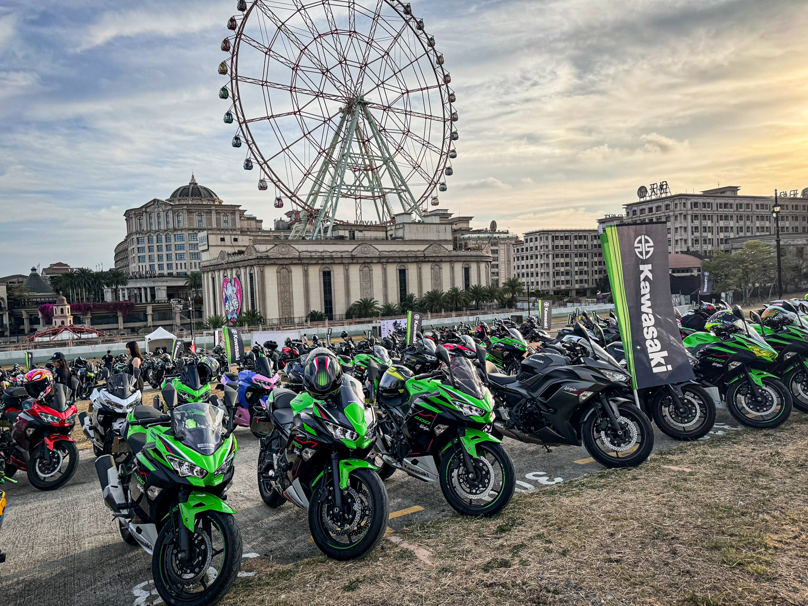 Kawasaki川崎祭車友大會師活動今日在高雄義大世界舉辦!