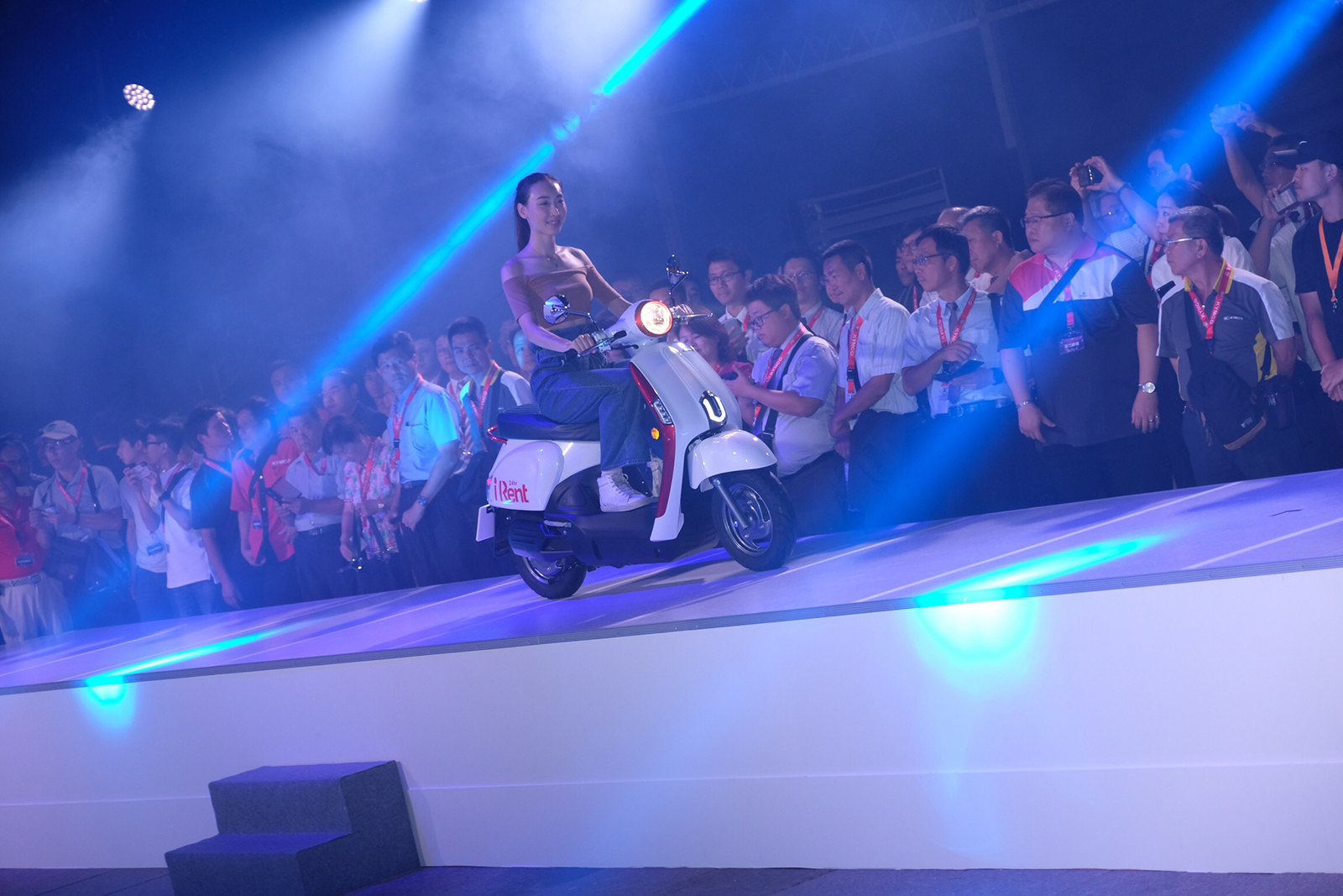 現場也展出了與iRent合作的New Many 110 EV車款