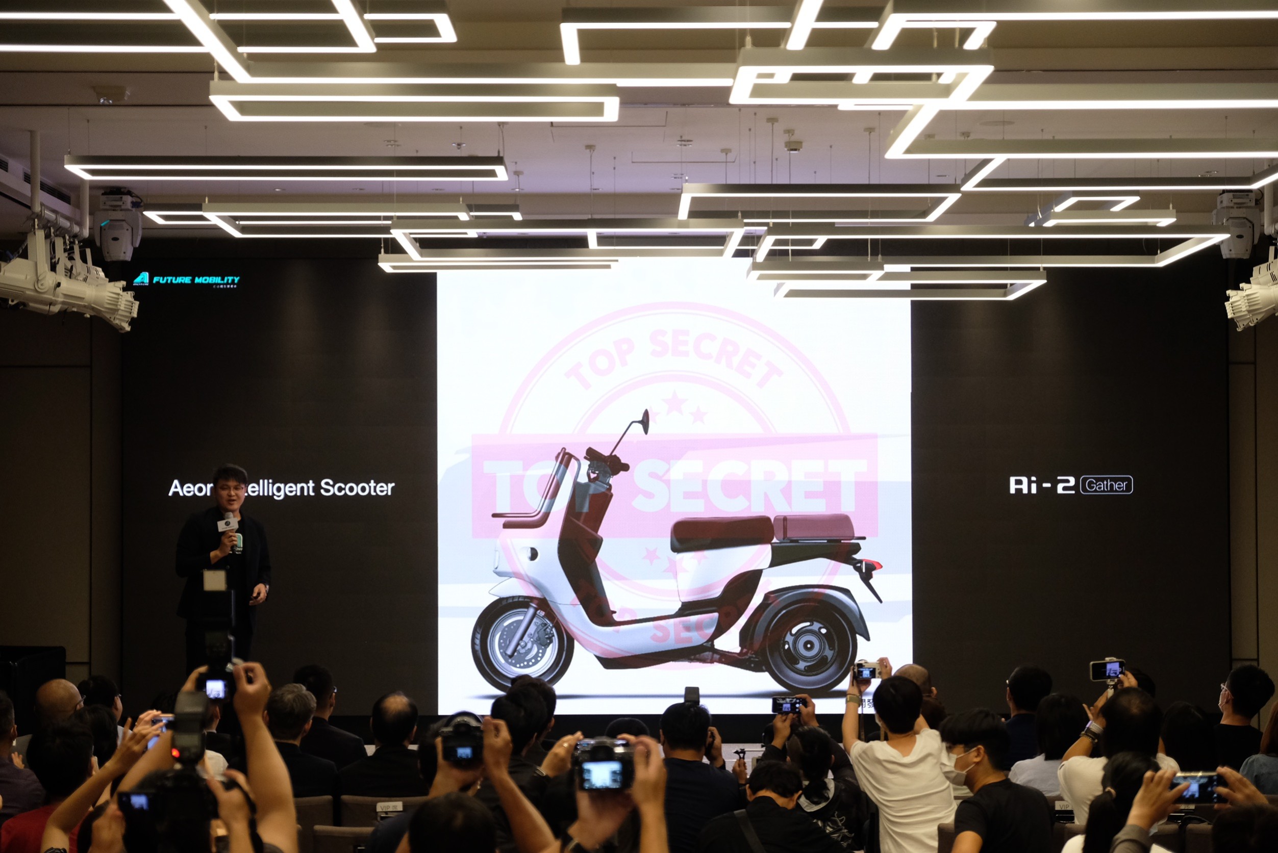 Ai-2 Gather採用前一後二的輪胎佈局