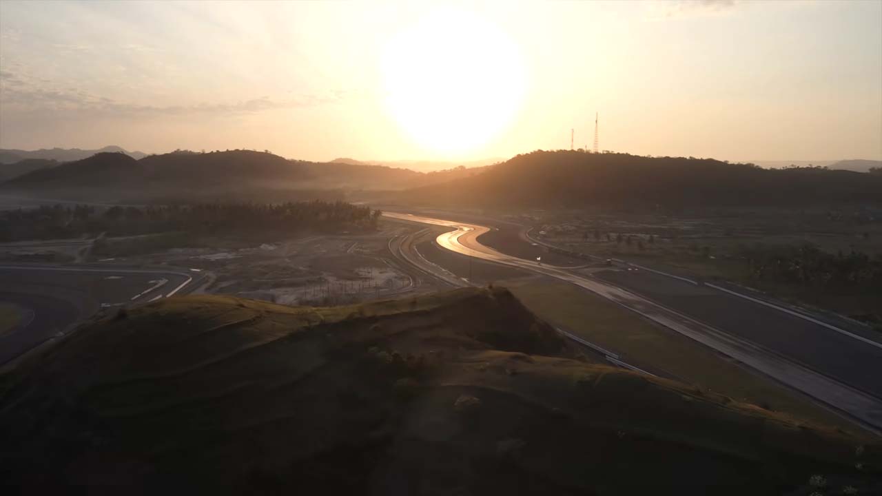 若有機會在山坡上看著MotoGP，相信是人生一大樂事