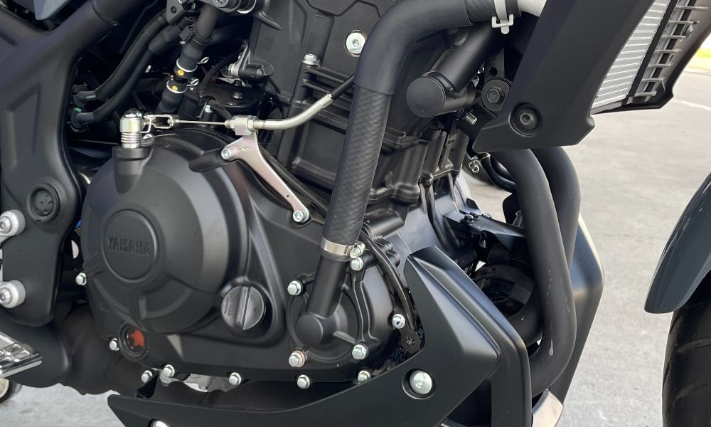 RW350的出現，也讓人猜測是否YZF-R3/MT-03的引擎會有排氣量加大的更新