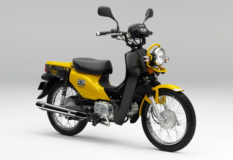 2013年首度發售的Cross Cub 是根據Super Cub 110而來，強調都會與輕度越野的玩樂車型，上市以來相當受歡迎