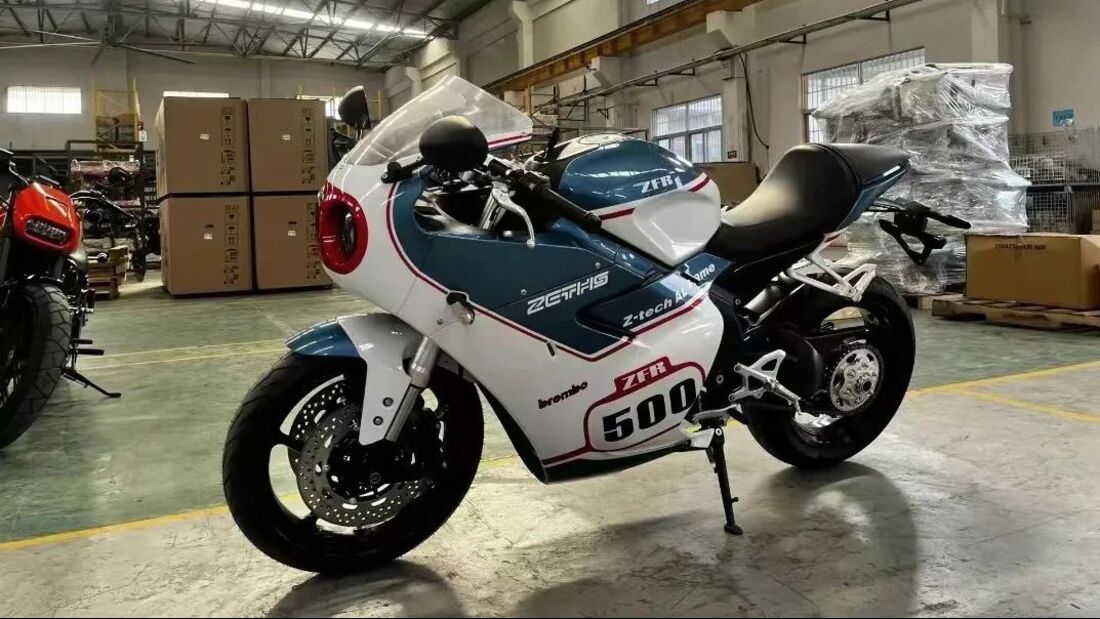 相當圓潤的車身線條，帶出濃濃的80、90年代復古感