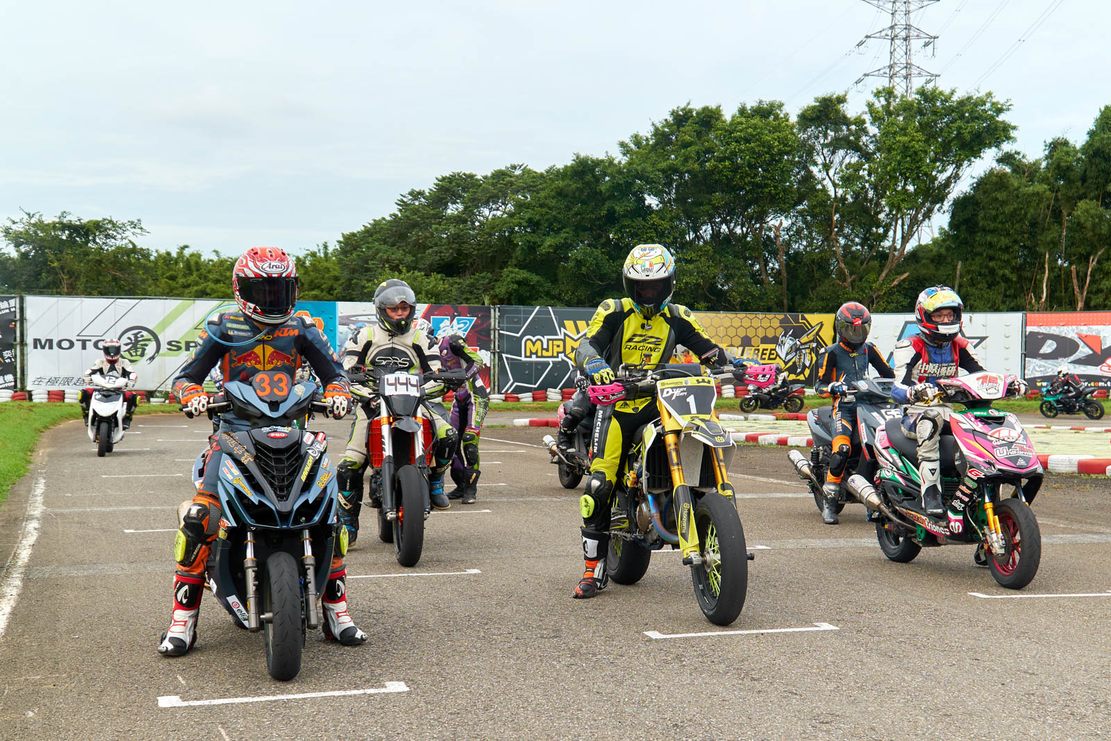 多達21組的參賽組別，下場比拼的車輛種類也非常多樣化