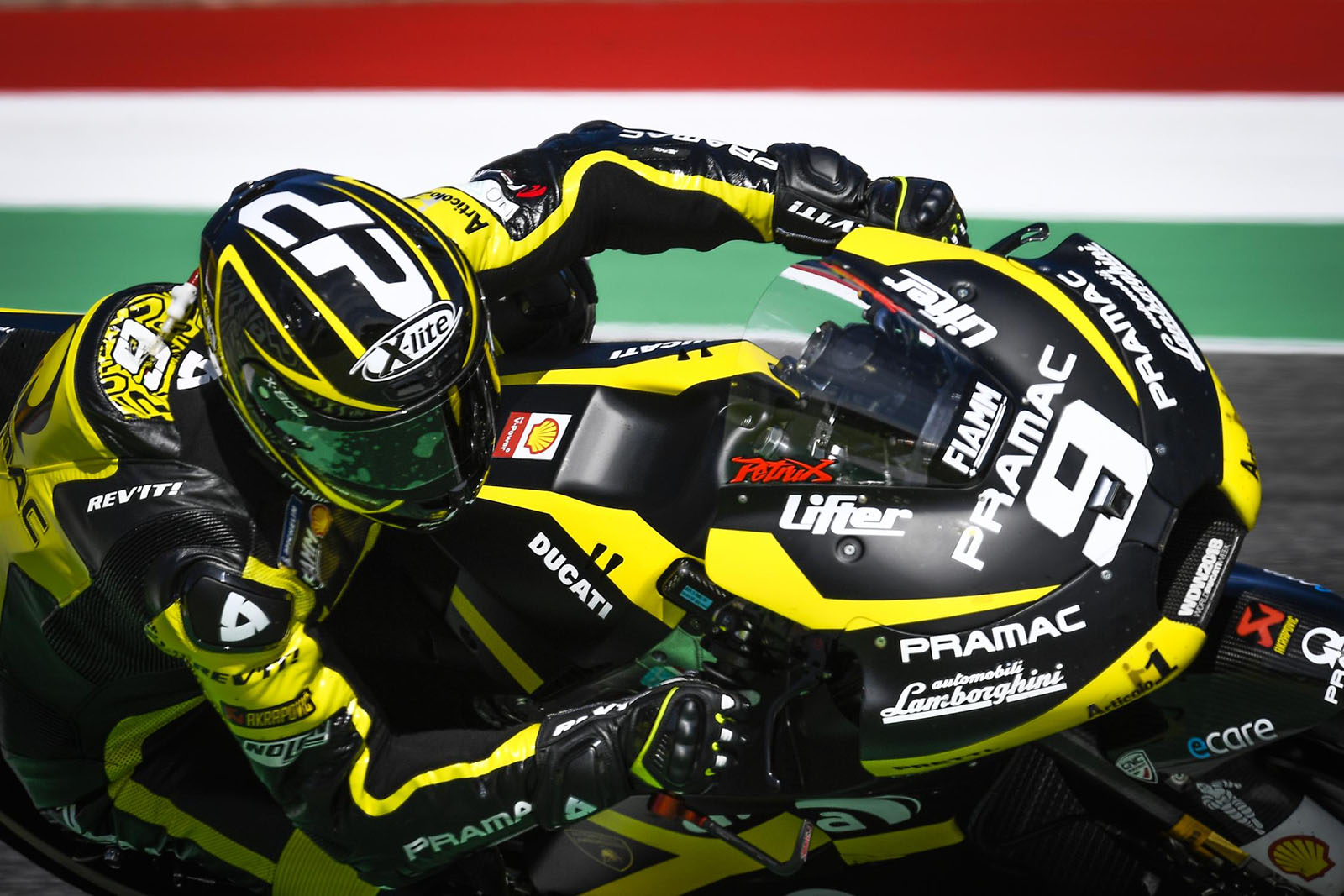 Petrucci目前看來有非常高的機會,能夠轉正進入Ducati廠隊了,對Petrucci來說可說是苦盡甘來啊!