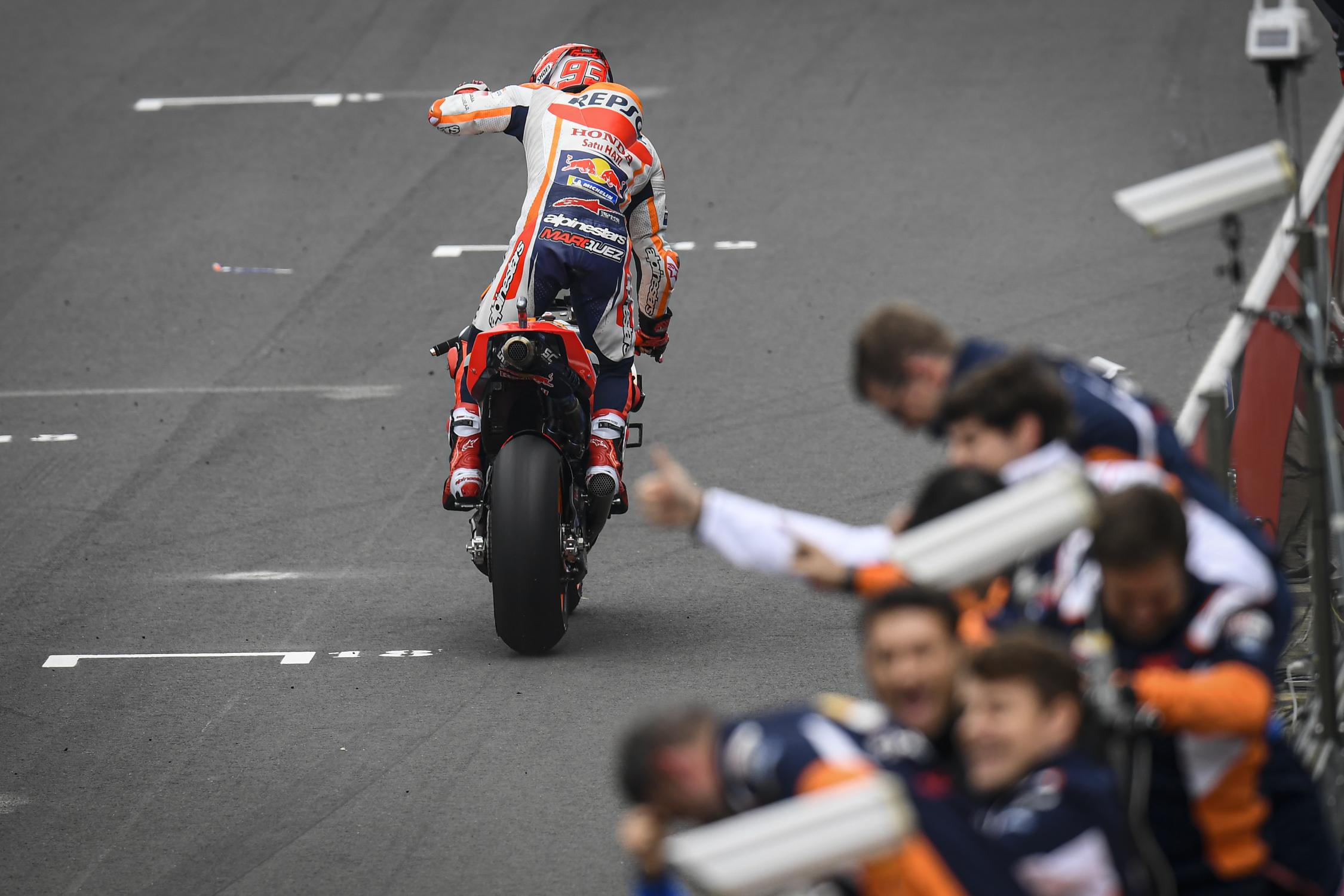 「我不知道其他HONDA車手怎麼了,但我自己感覺很棒!」