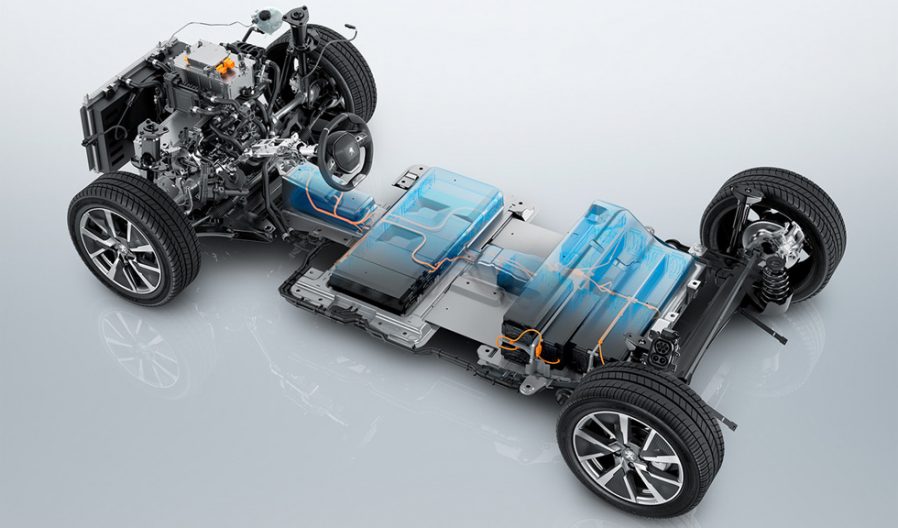 e-208採用PSA集團的eCMP平台