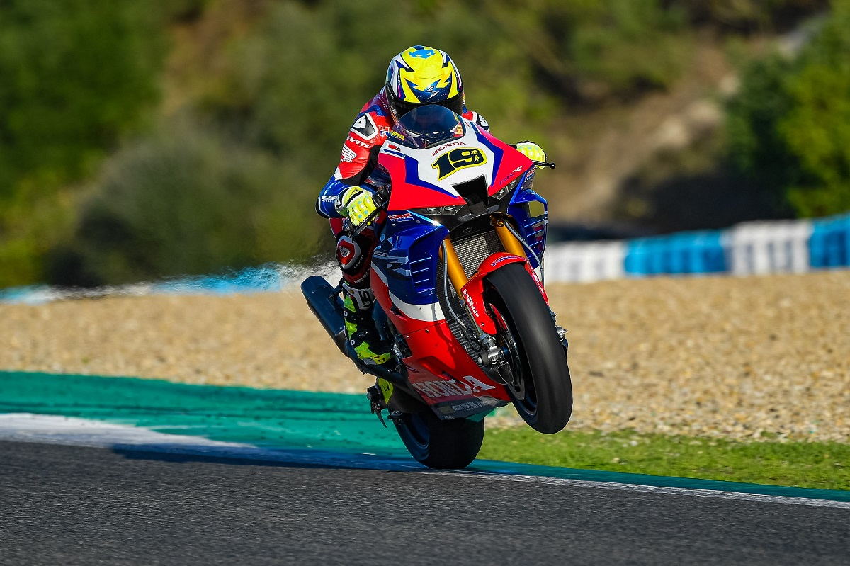 CBR1000RR-R與Álvaro Bautista的組合未能如預期般在WSBK獲得成功