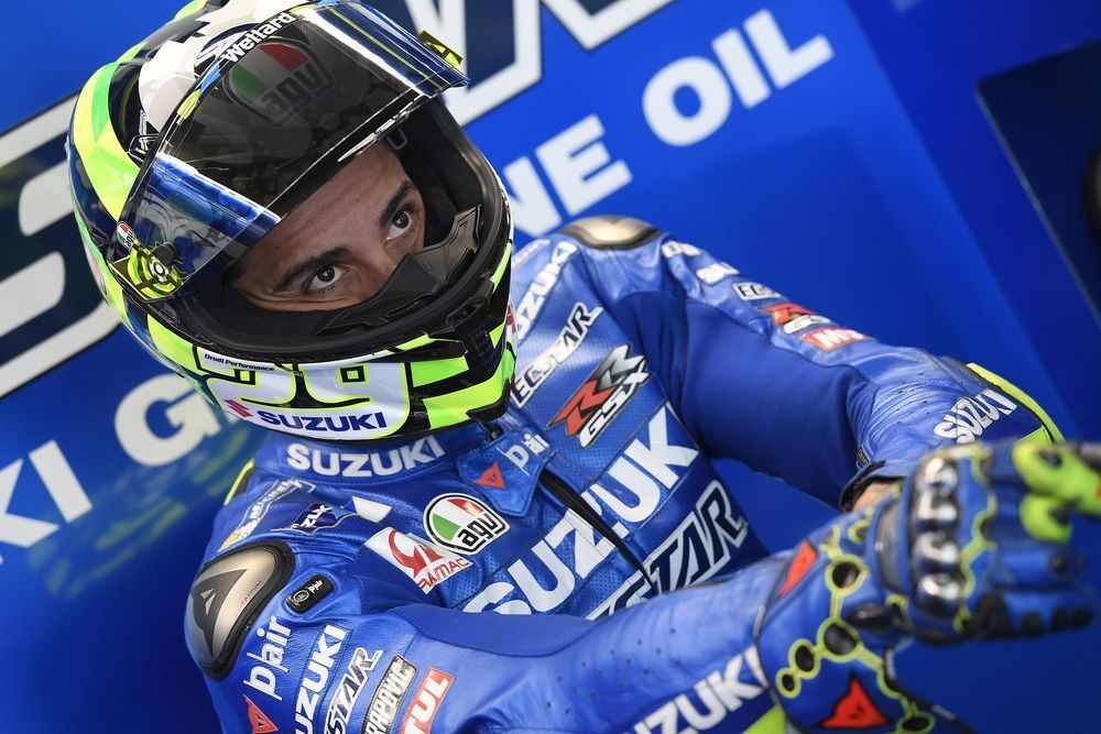 換騎GSX-RR的Iannone目前看來還要一些時間來調適騎乘風格。Courtesy of Team Suzuki Ecstar