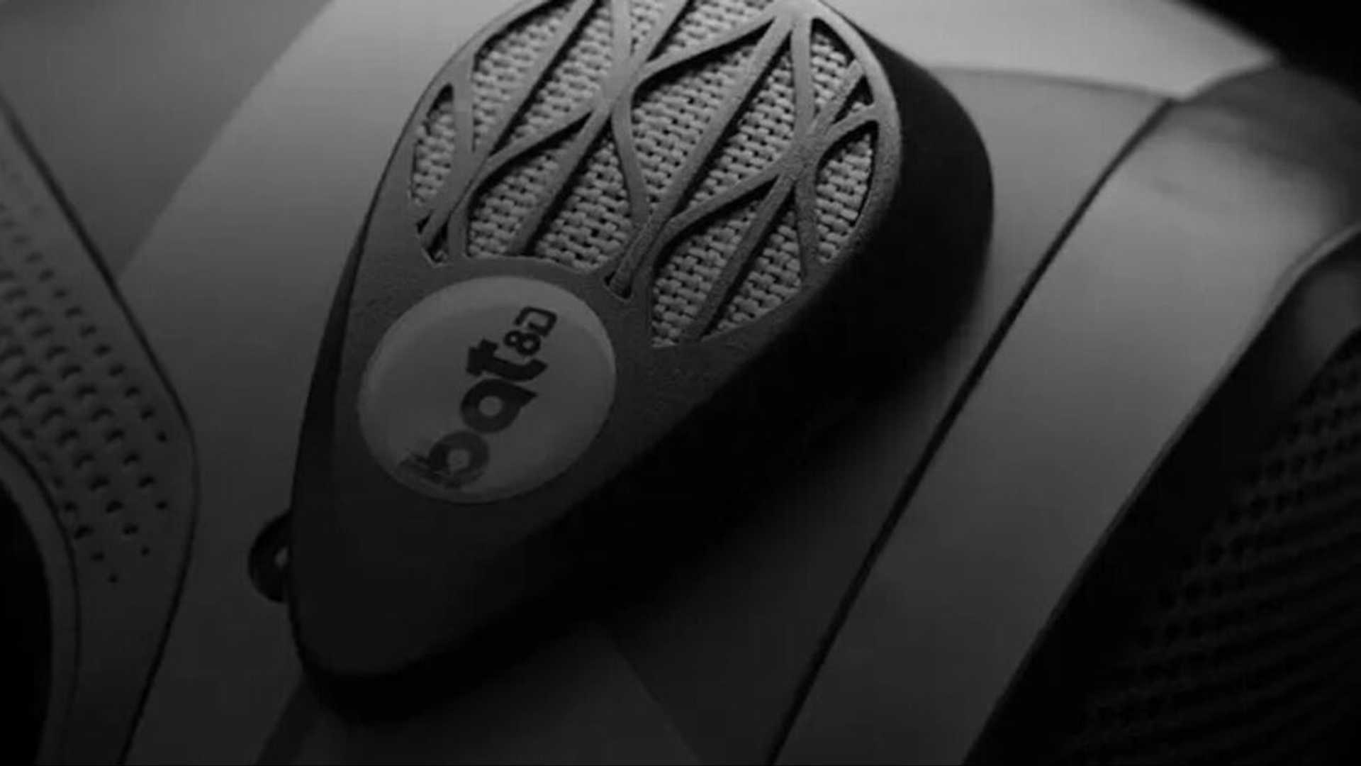 Resonar Bat 8D透過安全帽共振傳導環境噪音,在不增加風噪的情況下,提升騎士對周遭的感知能力!