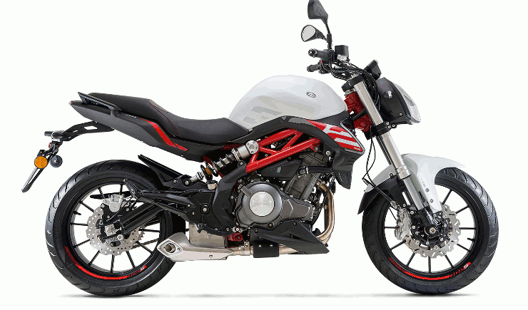 採用Benelli 302S改造的Harley-Davidson 338R