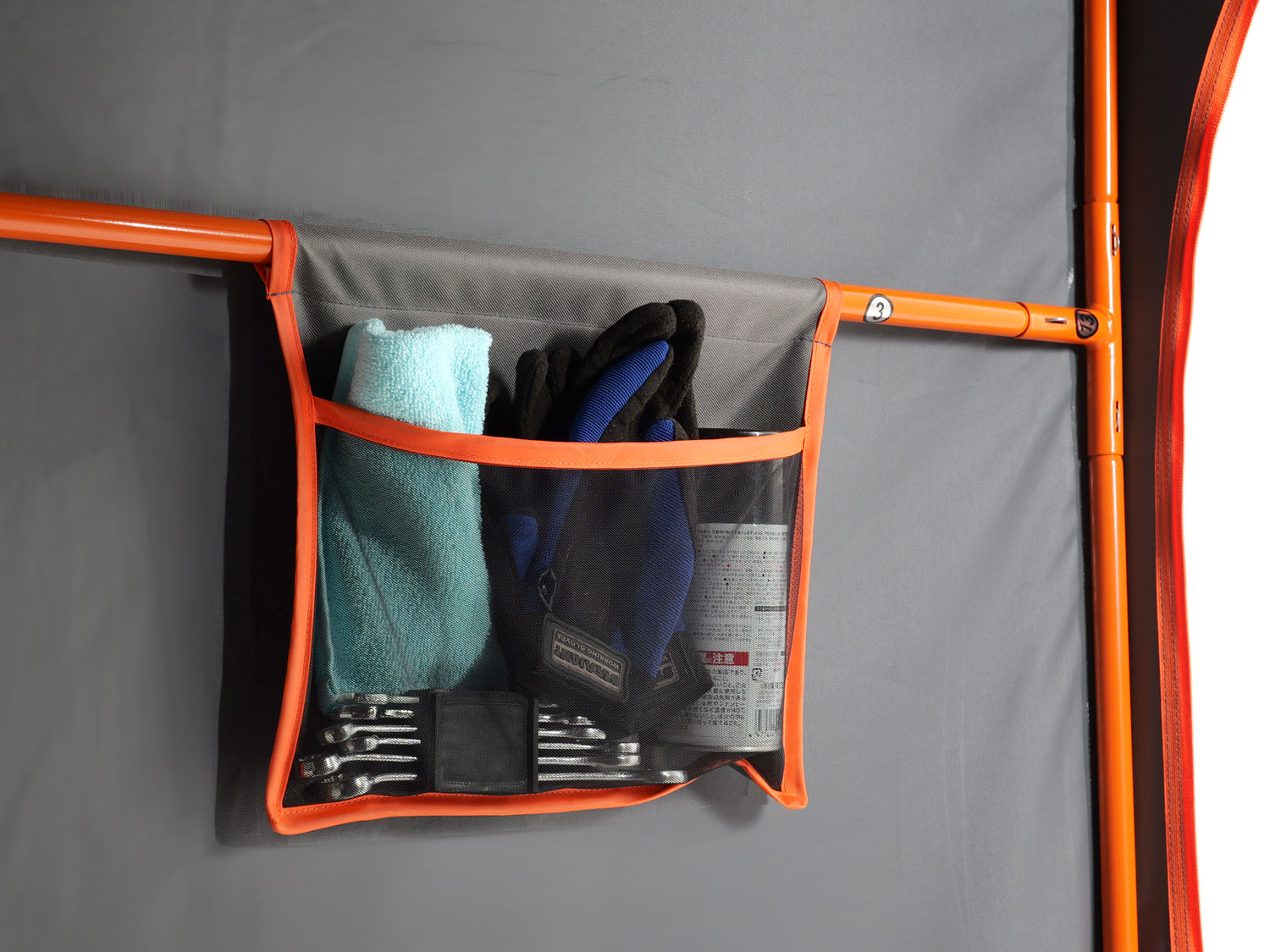 概念車也用上了數位儀錶和LED燈具，市售版會不會維持這個設定還未知