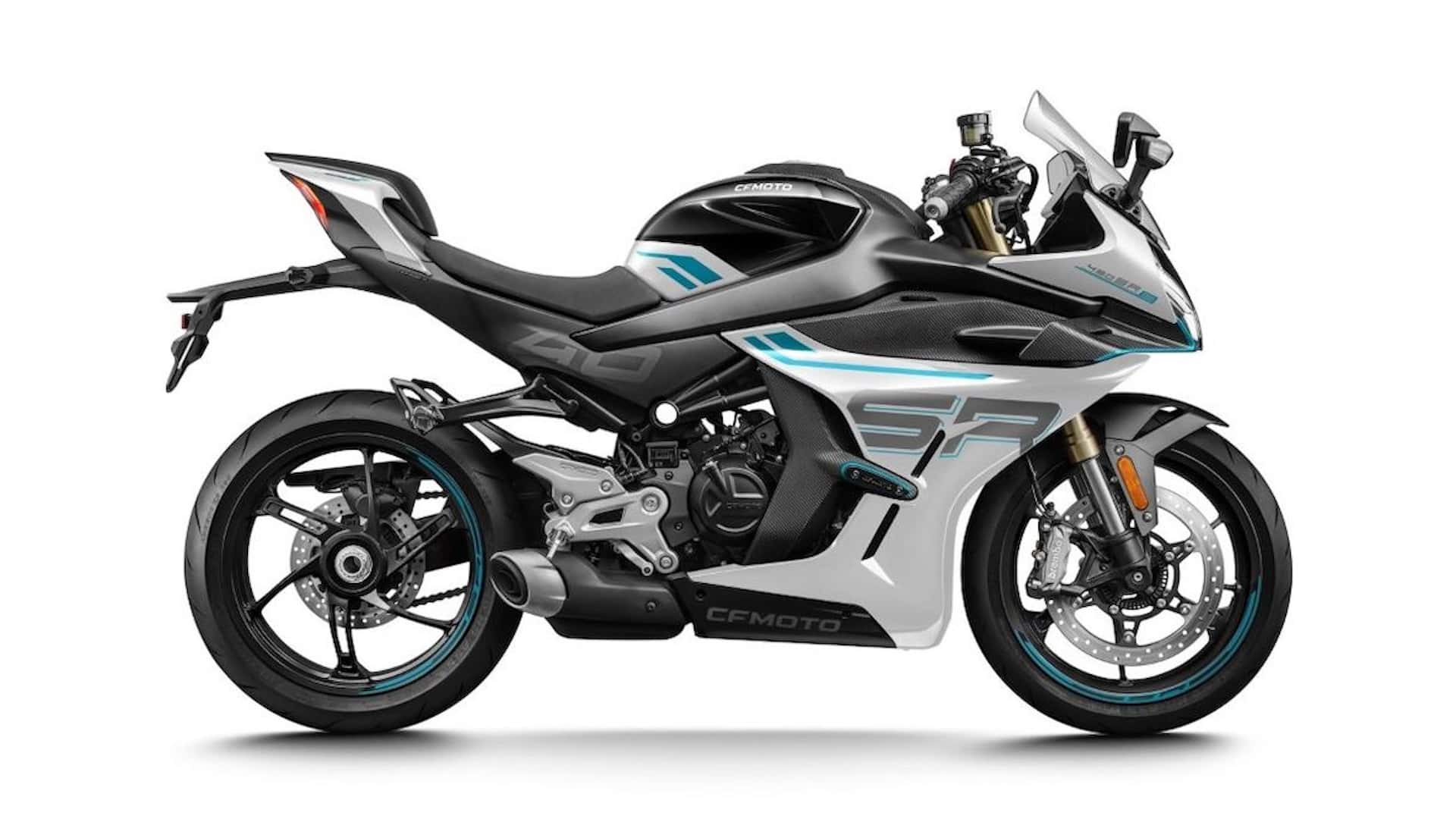 450SR S外觀上最大的變化就是換上後單搖臂、短底排氣管