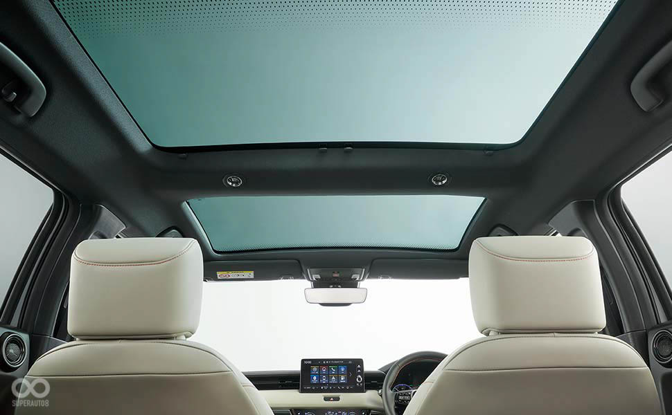 全景天窗會使空間感放大不少