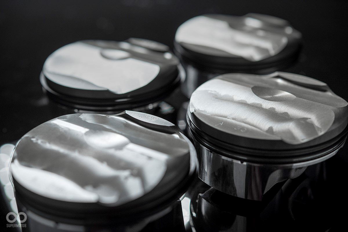 活塞的尺寸與MotoGP為81mm