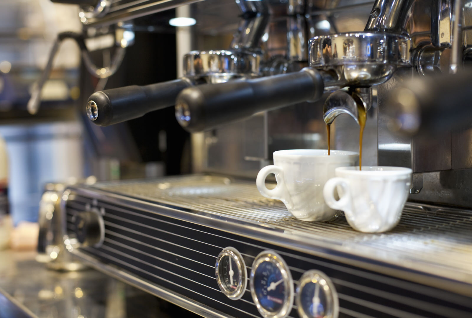 Monster 之於DUCATI,如同Espresso 之於義式咖啡,看似簡單卻極富餘韻,任何時候都適合喝上一杯,價格更是親民。   photo via Getty Image