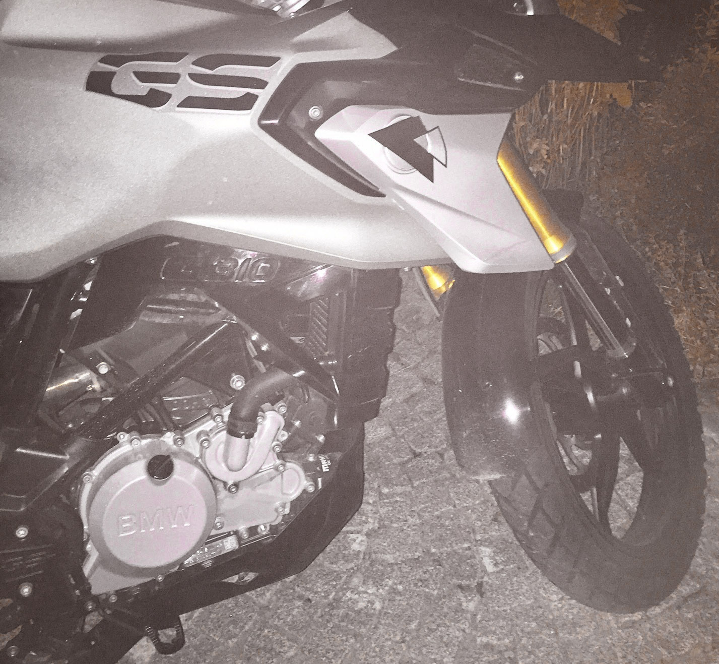 引擎與G310 R為同一顆