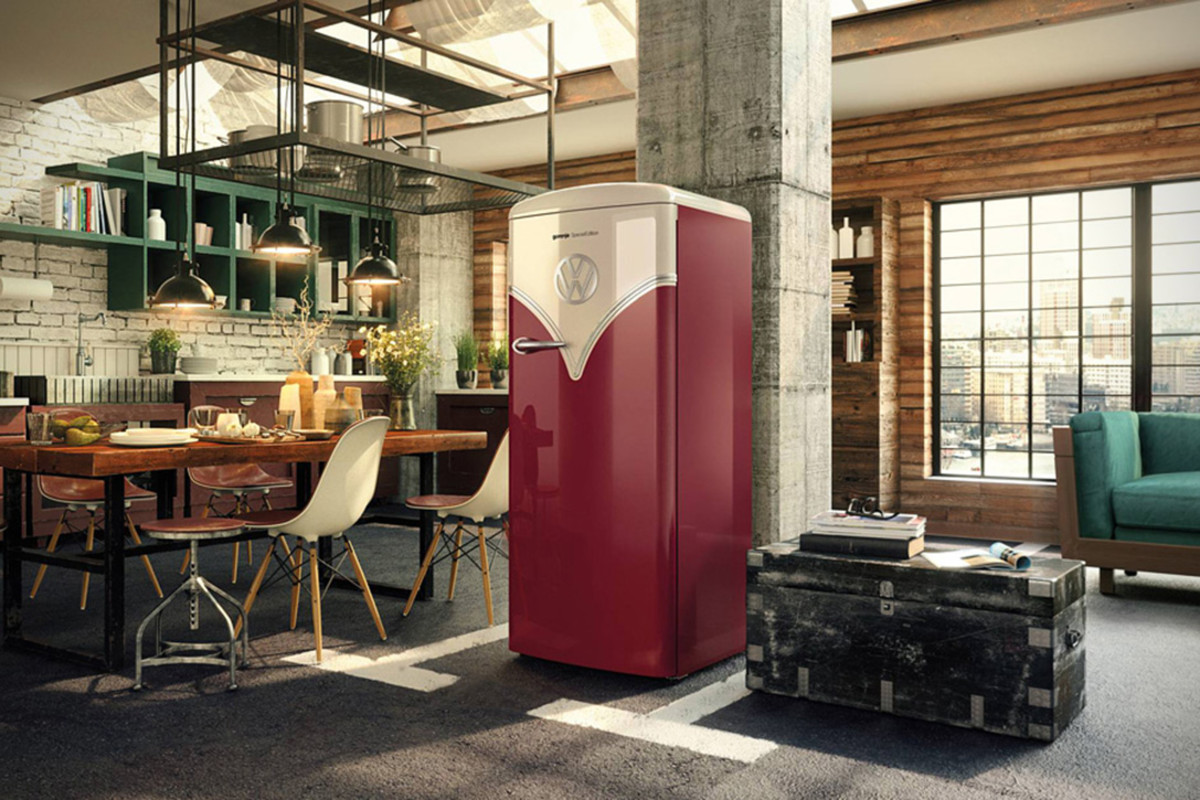來自歐洲的家電製造商Gorenje，特別與福斯聯名設計出一款具備T2特徵的復古冰箱